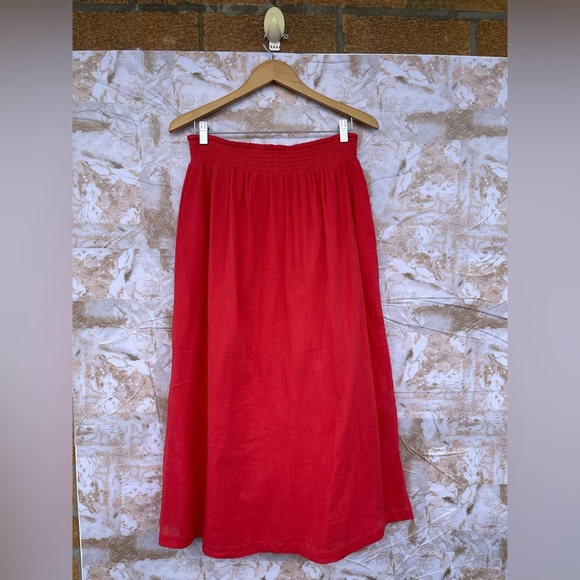 Mille resort and travel coral smocked waist button front midi skirt size medium - Picture 9 of 11